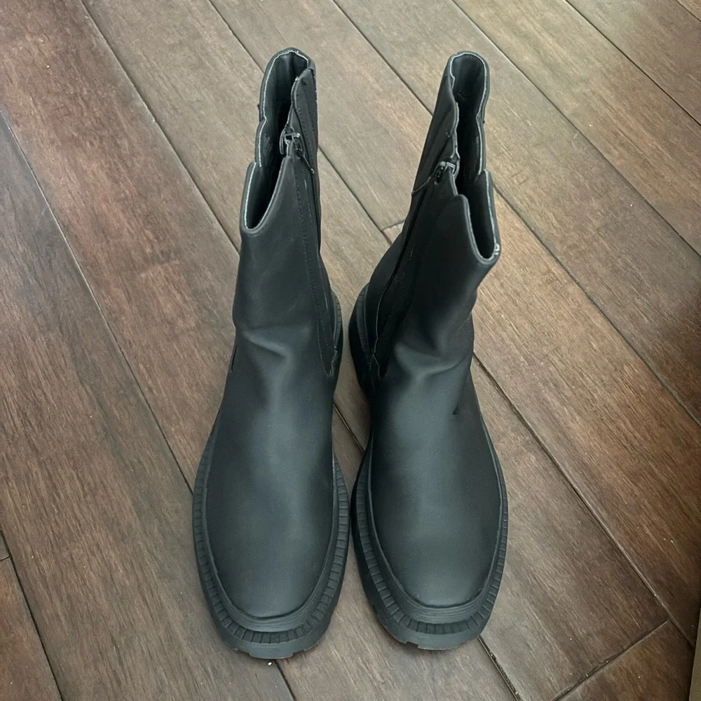 Bar III Womens Tikka Rubber Work Ankle Boots #2